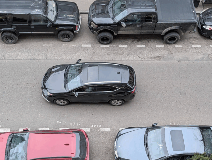 GD Authorities Replace Six-Year-Older Car Import Ban with Up to Fivefold Excise Tax - Civil Georgia
